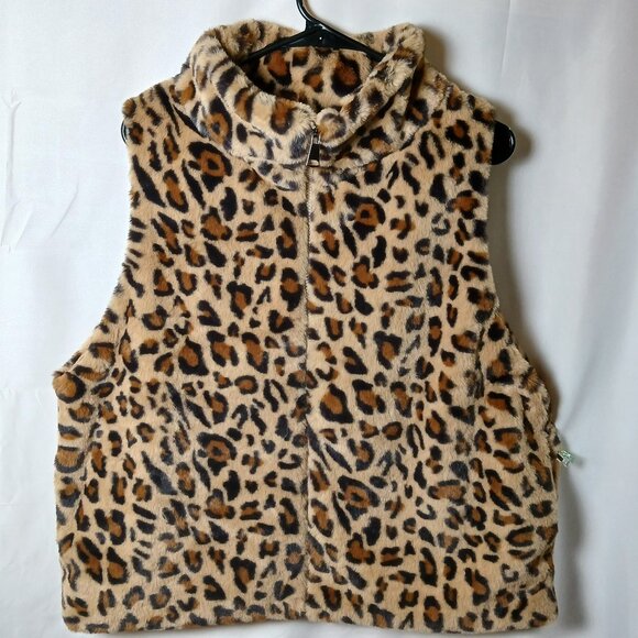 Leopard Faux Fur Vest by Do Everything in Love - Picture 1 of 9